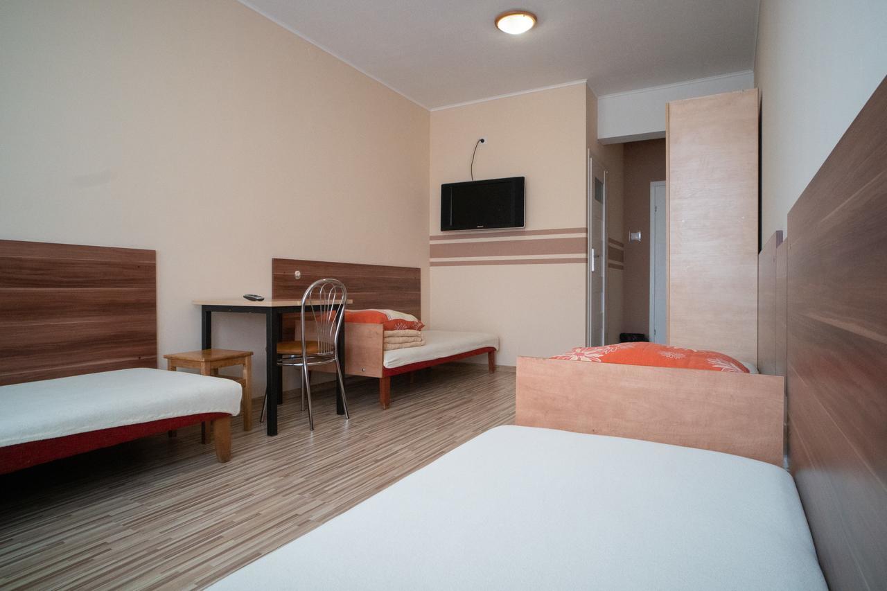 Noclegi Elan Лодзь Экстерьер фото