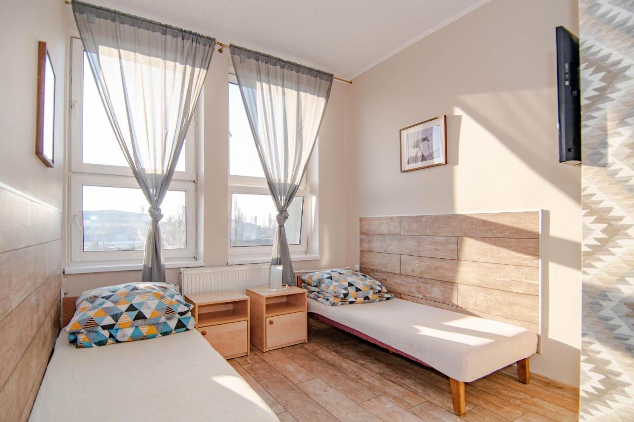 Noclegi Elan Лодзь Экстерьер фото